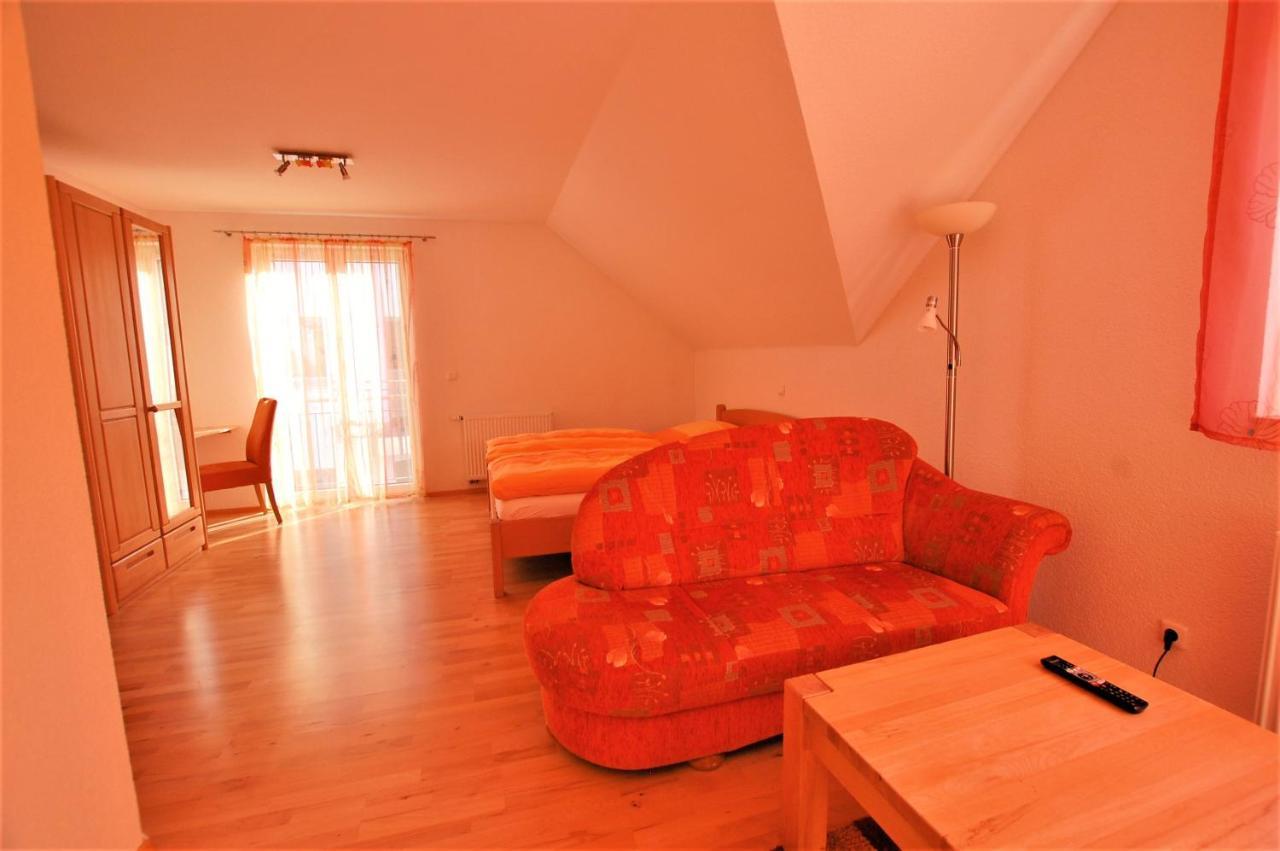 Gaestehaus Jaeger Gersfeld Bagian luar foto