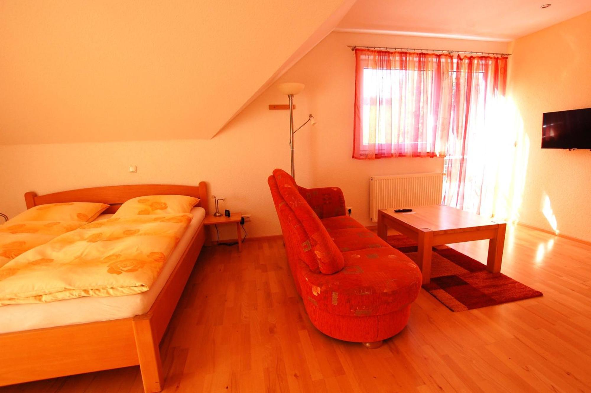 Gaestehaus Jaeger Gersfeld Bagian luar foto