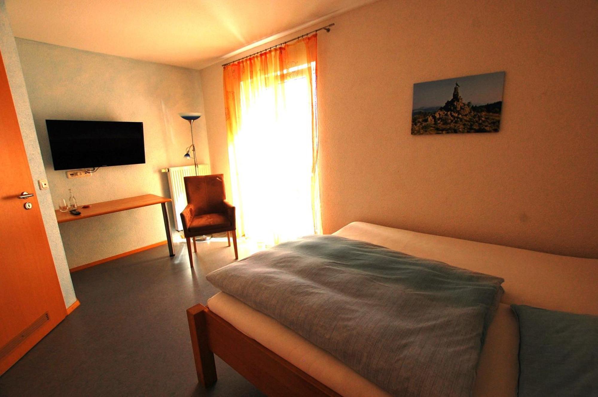 Gaestehaus Jaeger Gersfeld Bagian luar foto